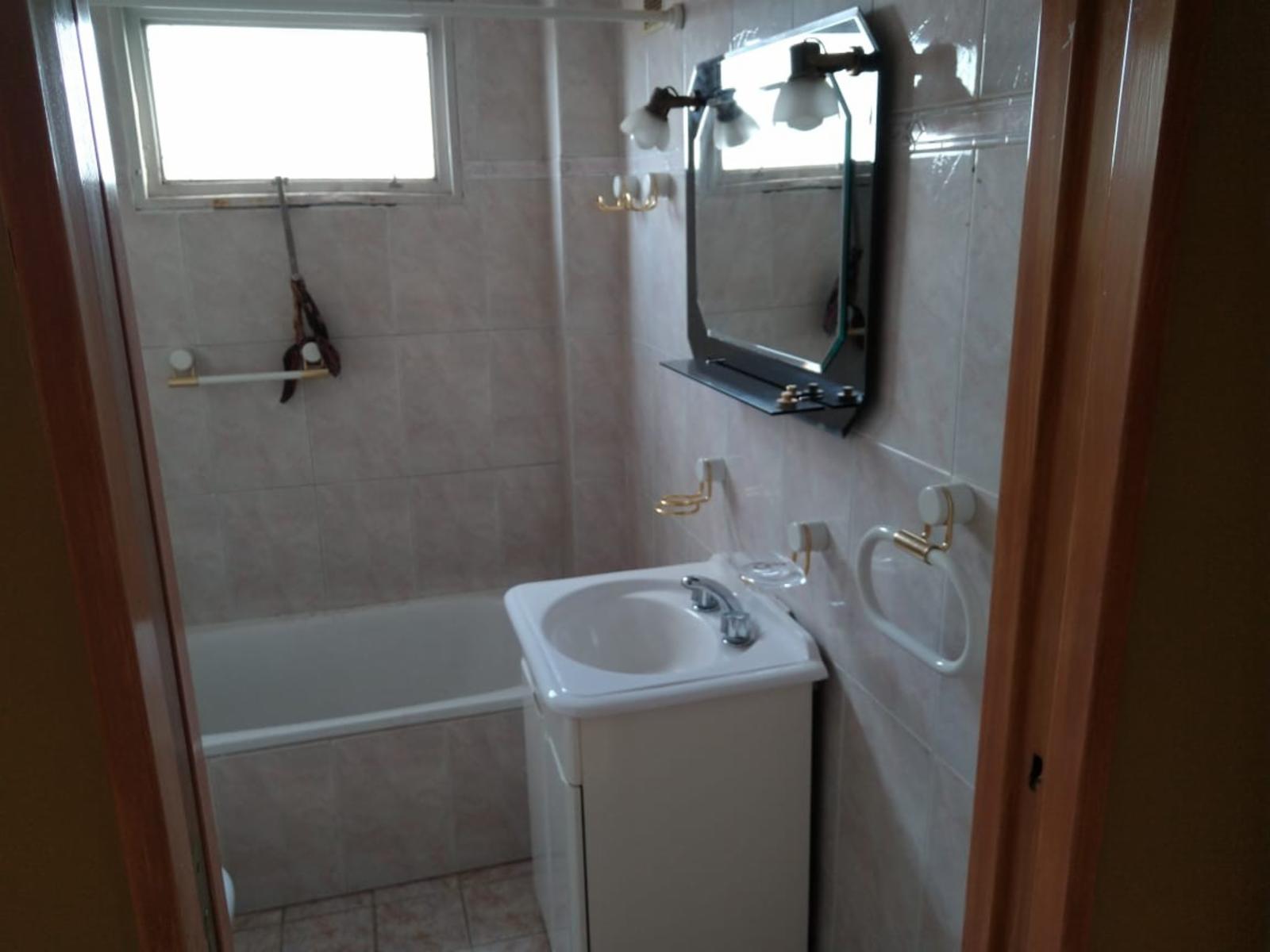 Angel Rotta 231 · Esteban Echeverría — foto 6