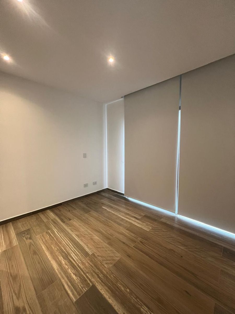 137 7405 · Berazategui — foto 4