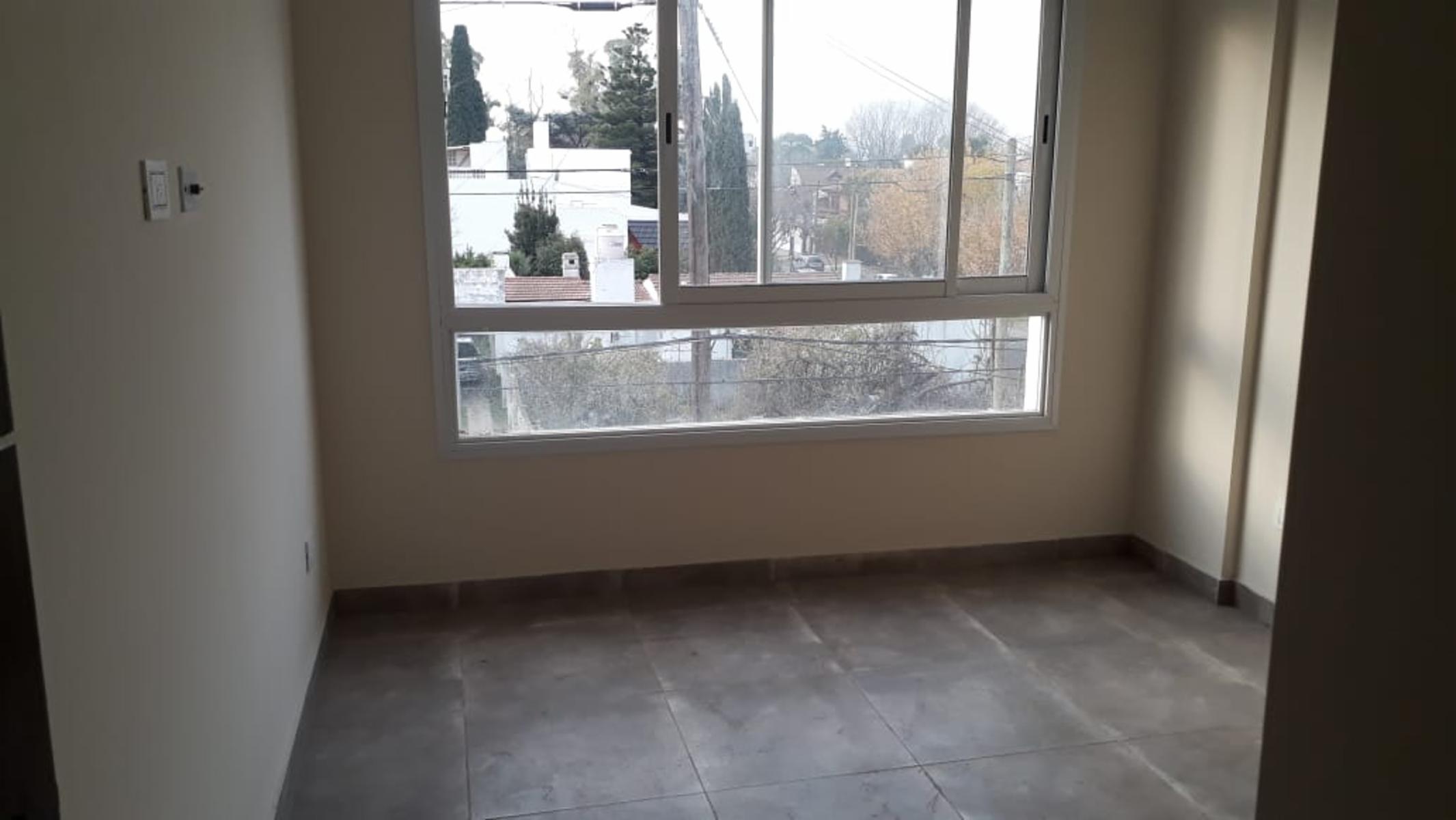 MARCO POLO 5220 · Tres De Febrero — foto 4