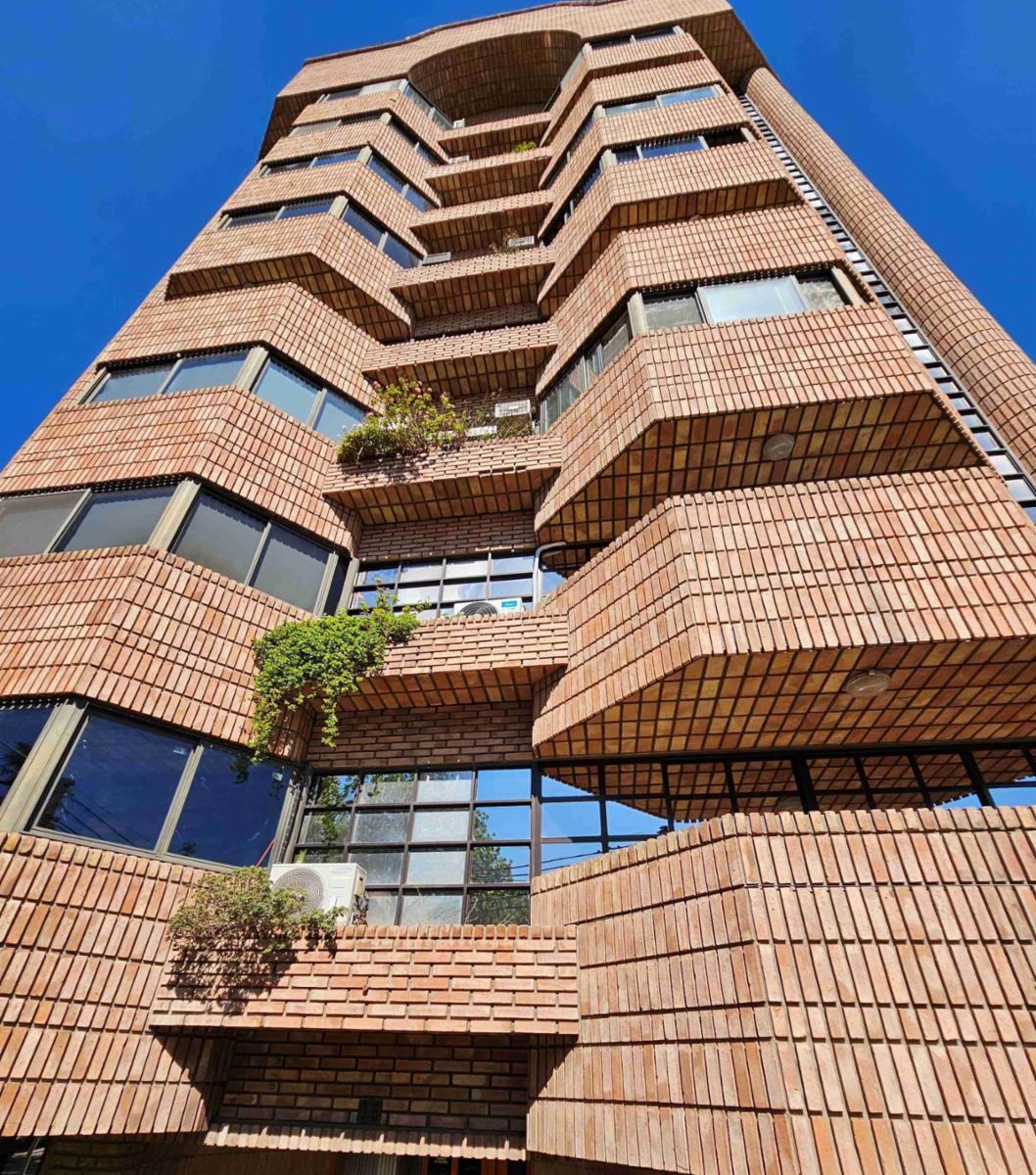 BELLO DEPARTAMENTO EN VENTA EN CARLOS PAZ, En TORRE SOLIS, Gran VistaPanorámica. 2 DORMITORIOS