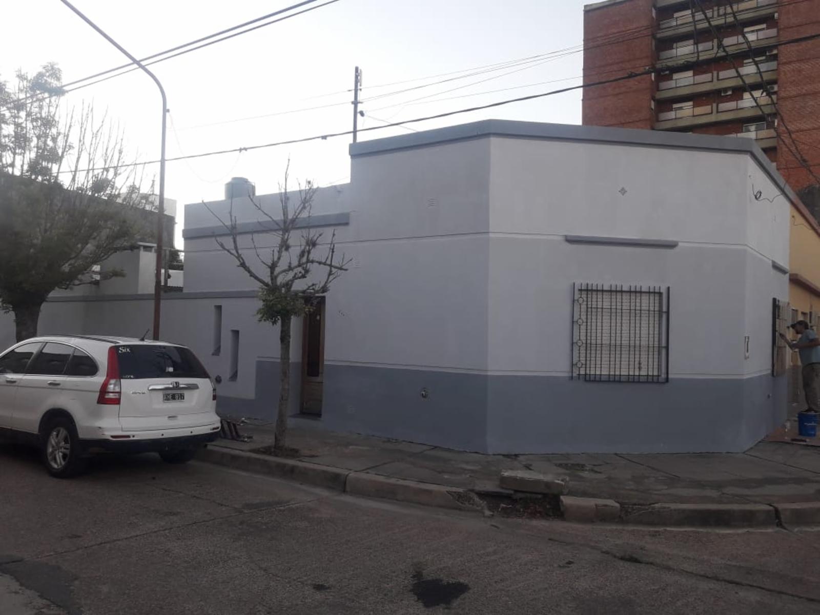 VENDO Casa - con RENTA en Suipacha esquina Tibiletti · Uruguay — foto 16