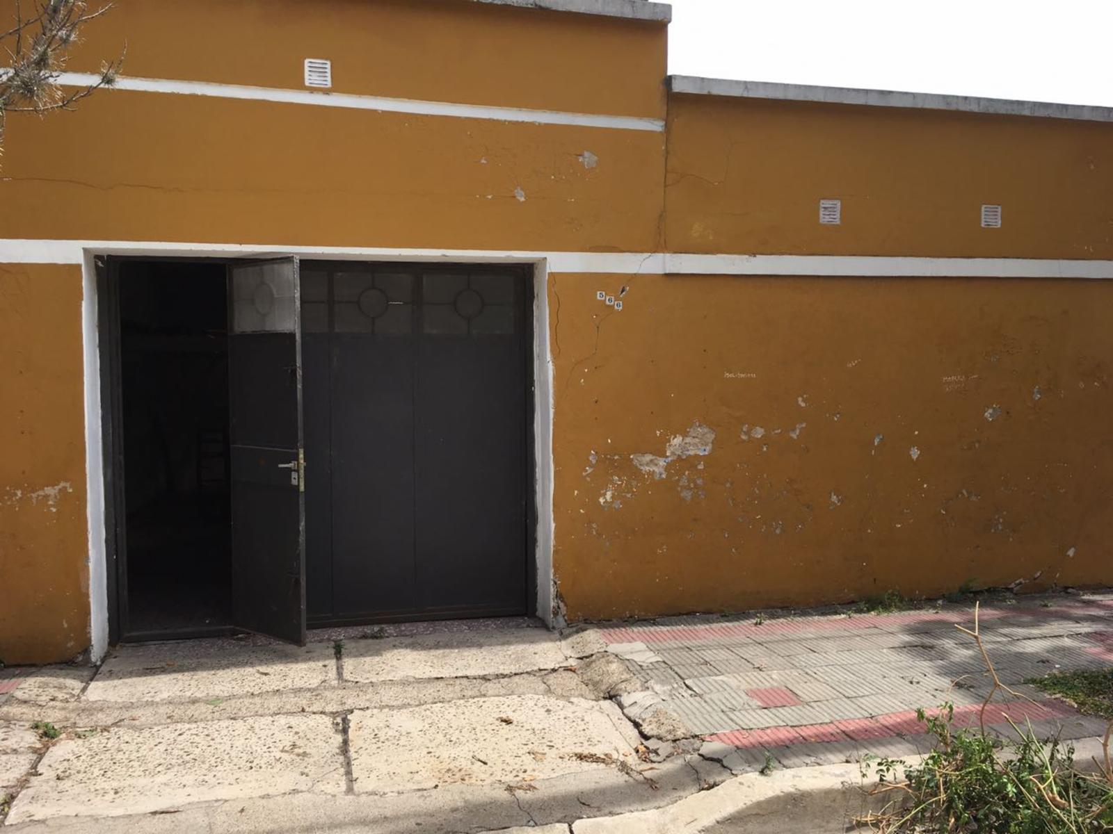 VENDO Casa - con RENTA en Suipacha esquina Tibiletti · Uruguay — foto 6