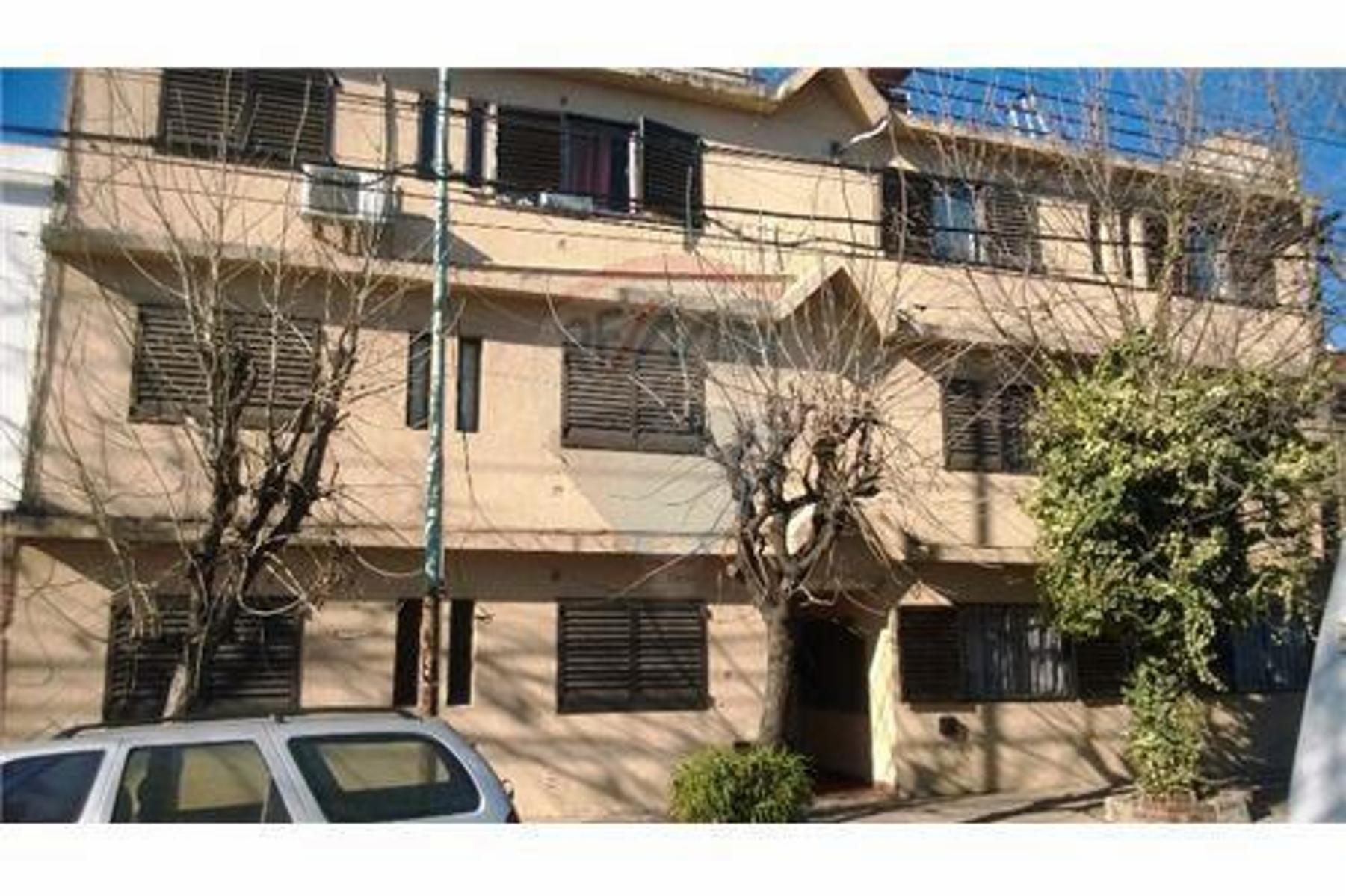 DEPARTAMENTO DE 2 AMBIENTES FRENTE MORON