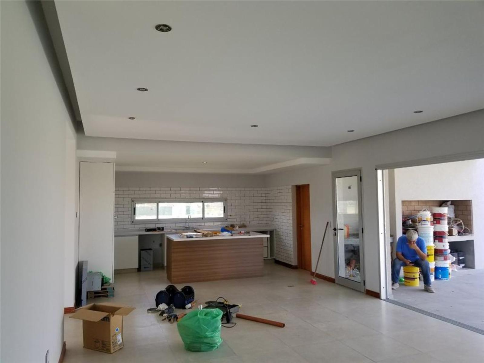 CASA A ESTRENAR C/ DISEÑO - PUERTOS DEL LAGO - BARRIO VISTAS - LOTE INTERNO · Escobar — foto 7