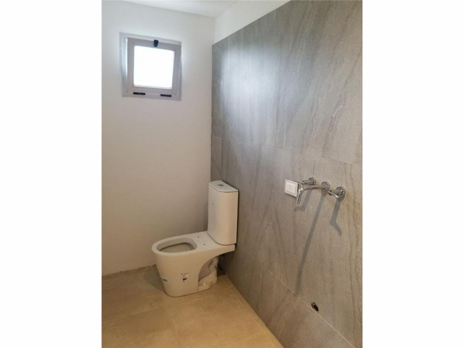 CASA A ESTRENAR C/ DISEÑO - PUERTOS DEL LAGO - BARRIO VISTAS - LOTE INTERNO · Escobar — foto 8
