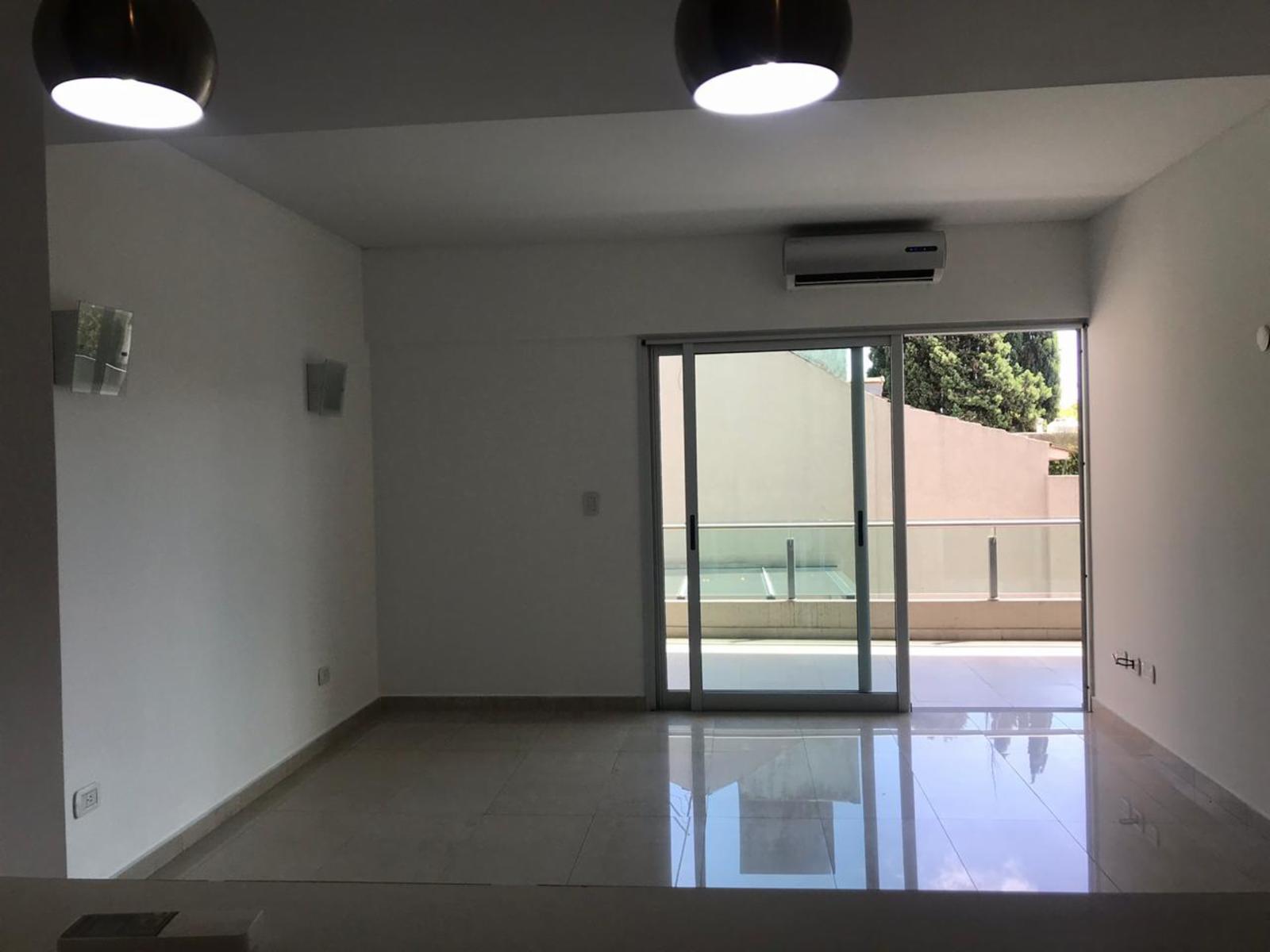 Cordero al 700 · Almirante Brown — foto 10