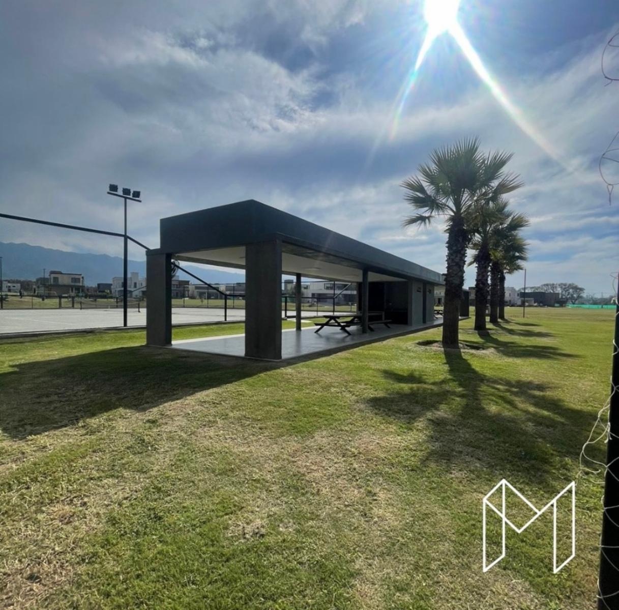 EN VENTA LOTES EN COUNTRY THE POINT · Lules — foto 4
