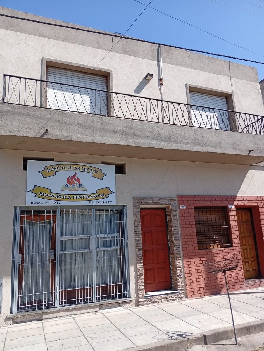 Depto. 3 amb.al fte. s/expensas