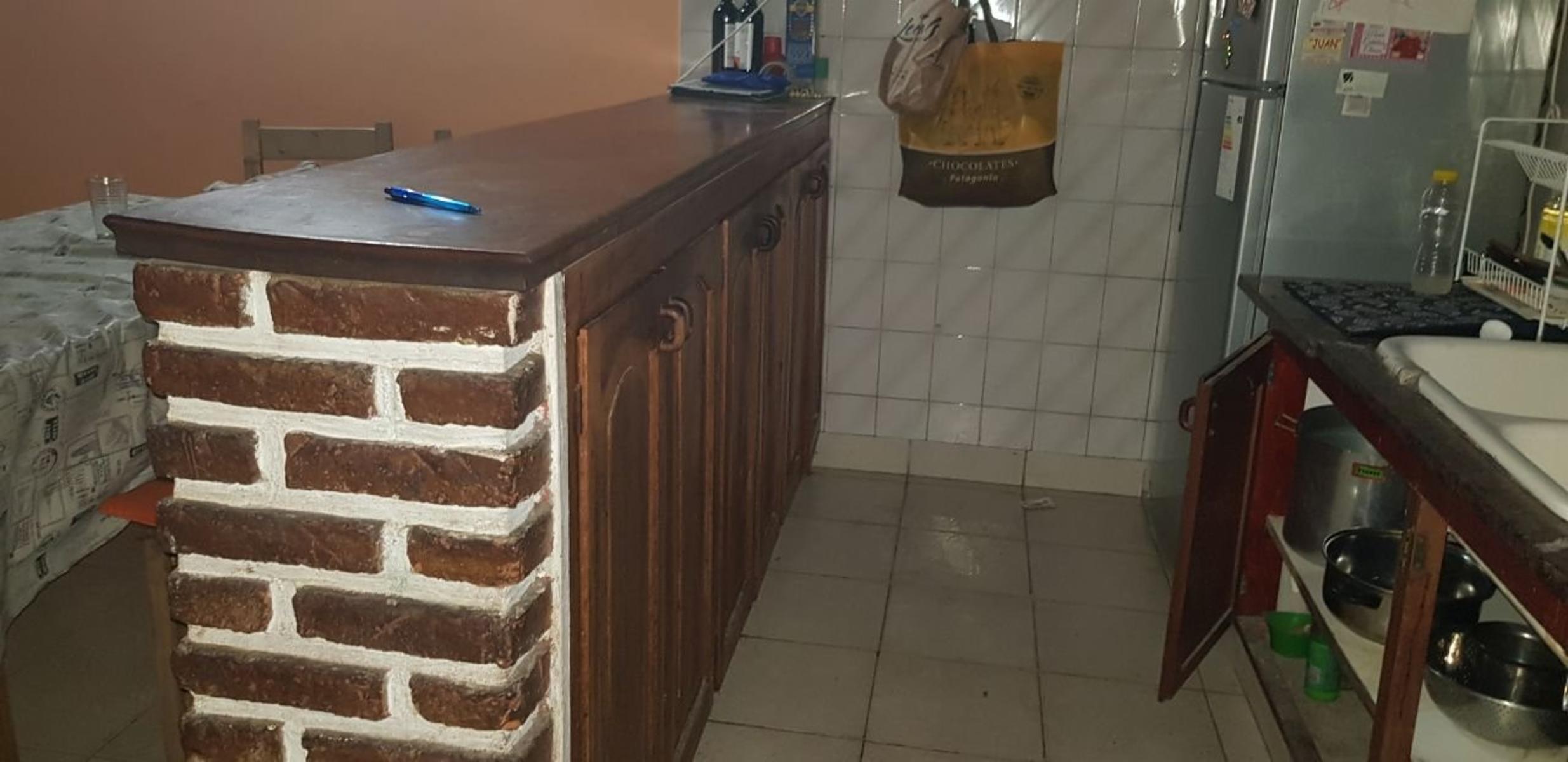 PINTOS 600 · Lomas De Zamora — foto 5