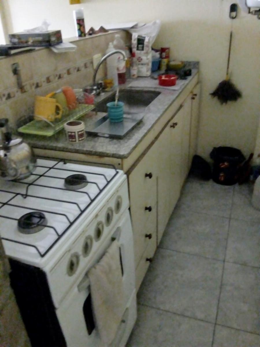 Gral Juan Jose Valle 400, primer piso · Morón — foto 16