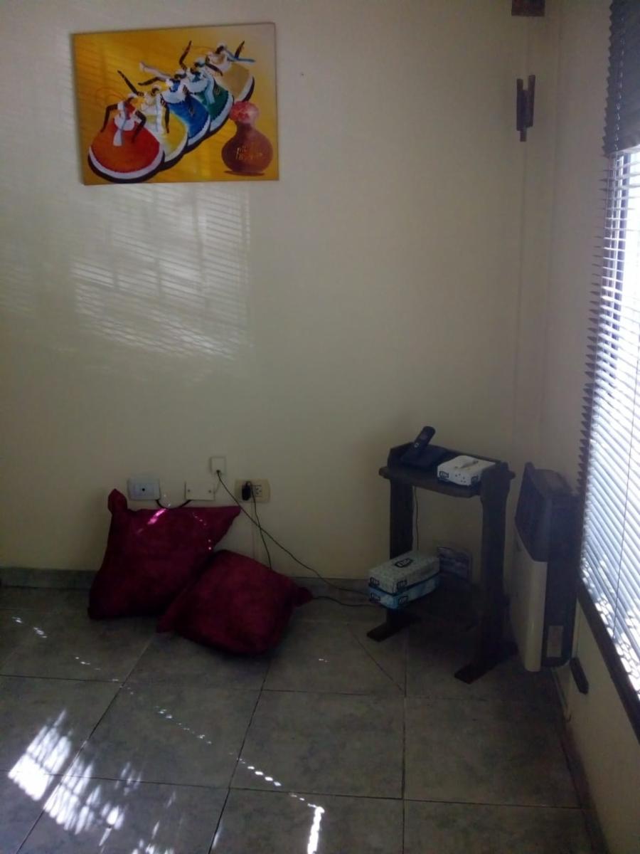 Gral Juan Jose Valle 400, primer piso · Morón — foto 10