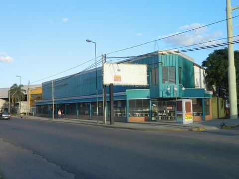 Av. Rivadavia al 23000 · Ituzaingó — foto 3