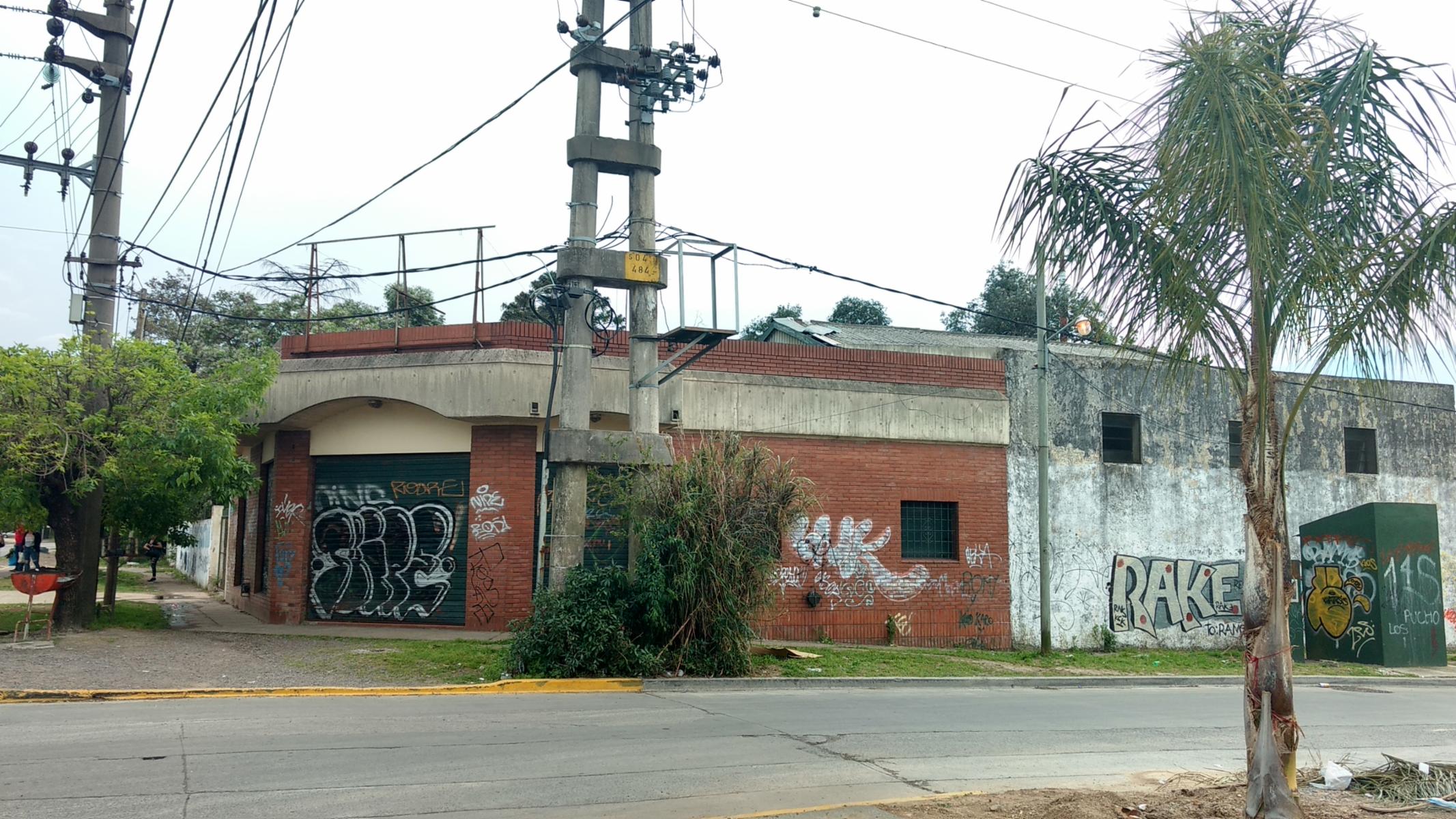 TERRENO C/ GALPON Y LOCAL COMERCIAL - EXCELENTE UBICACIÓN S/ EX RUTA 9 · Tigre — foto 3