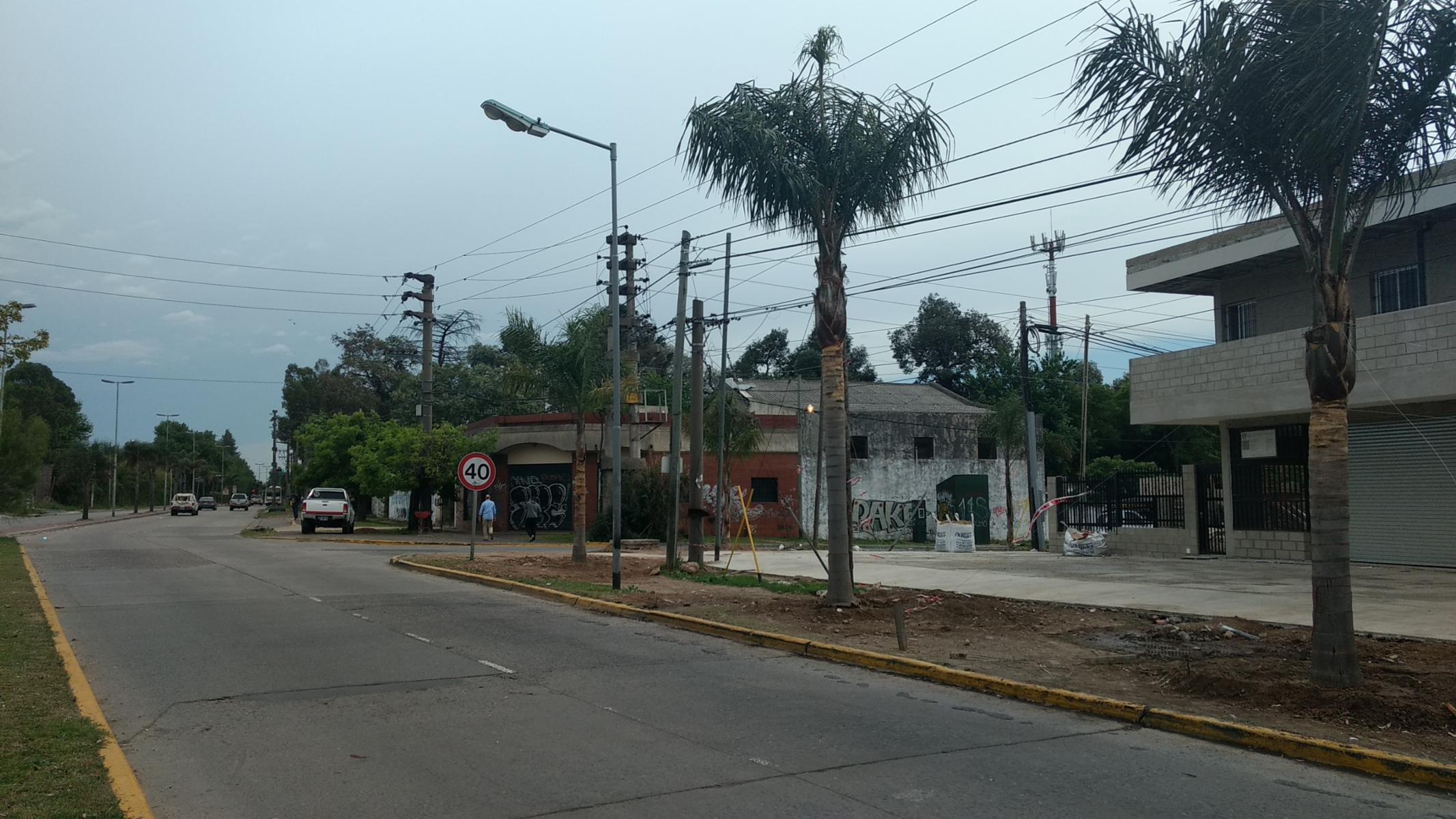 TERRENO C/ GALPON Y LOCAL COMERCIAL - EXCELENTE UBICACIÓN S/ EX RUTA 9 · Tigre — foto 4