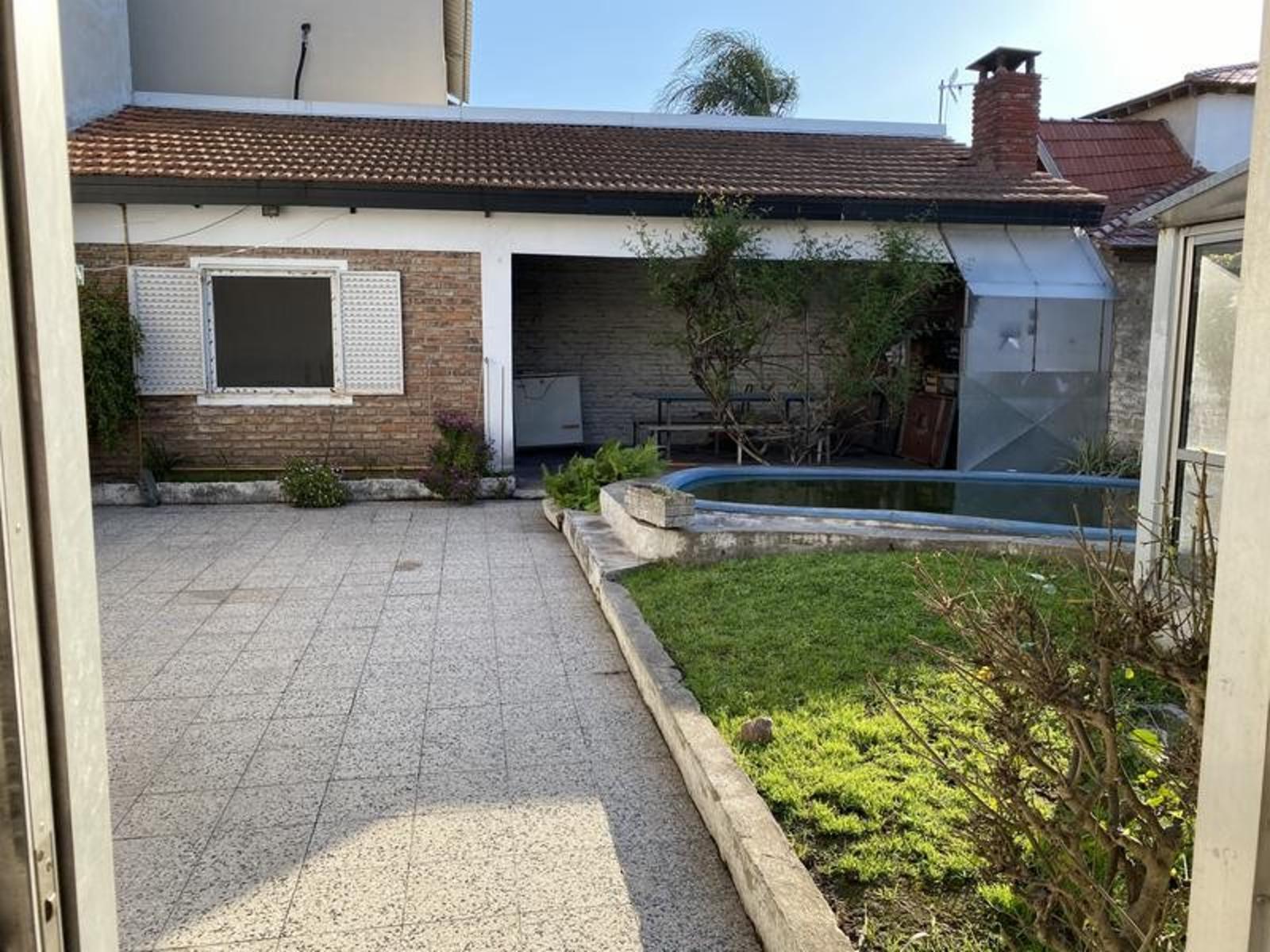 Juana Azurduy 1481 · Lomas De Zamora — foto 18