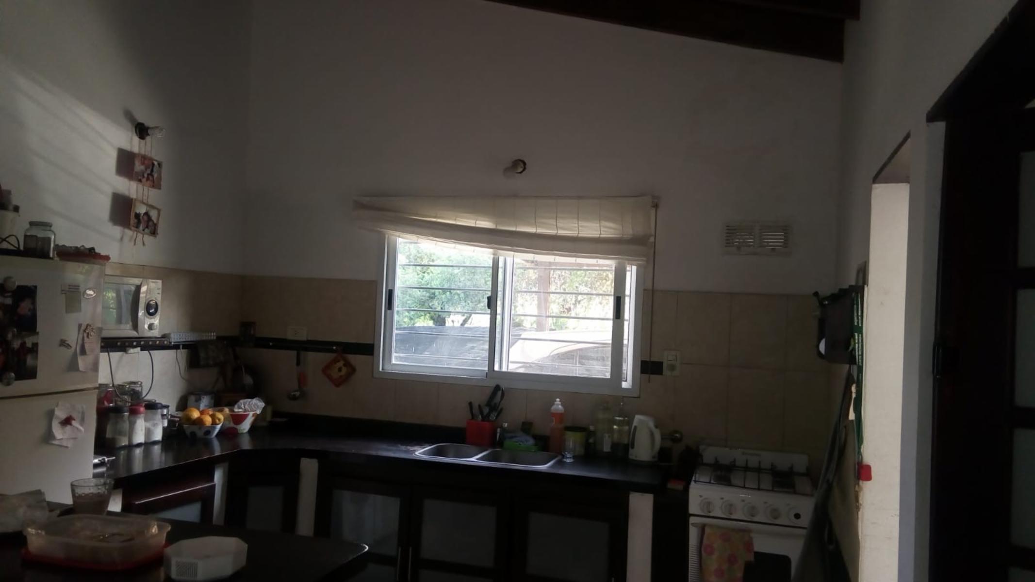 La Abeja 1800 · Junín — foto 17
