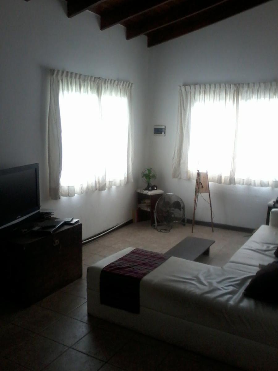 La Abeja 1800 · Junín — foto 10