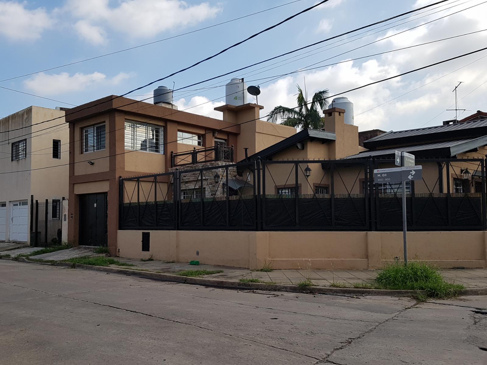 Gustavo Bequer esquina Martin Gil · Morón — foto 14