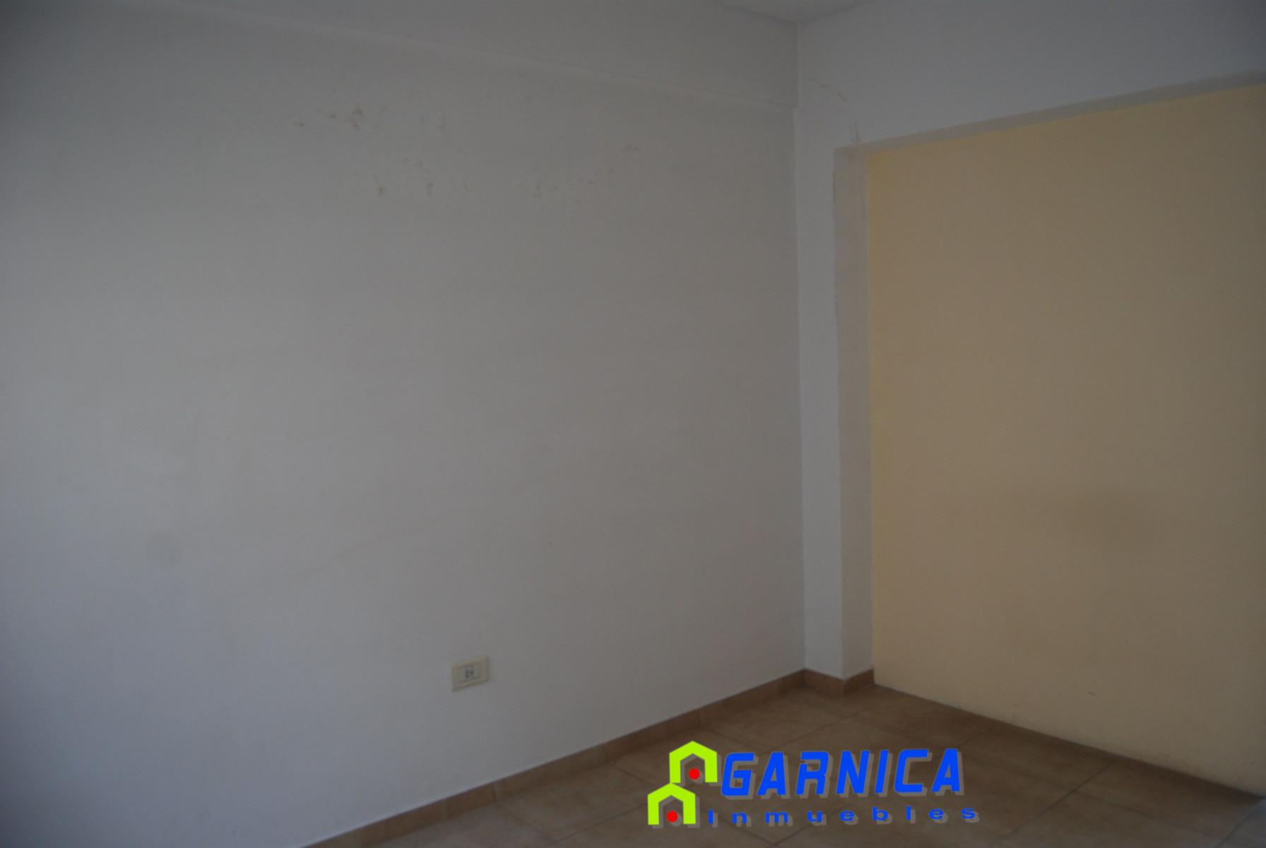 Monoambiente en Morón con Cochera, APTO CREDITO BANCOS PRIVADOS