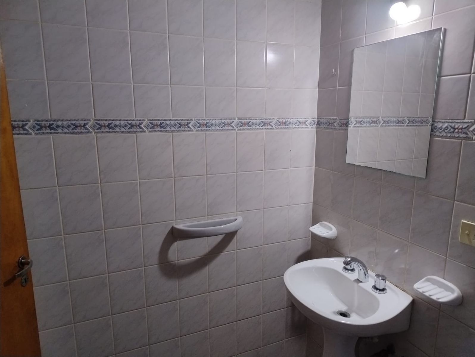 Thompson 1244 · Bahia Blanca — foto 11