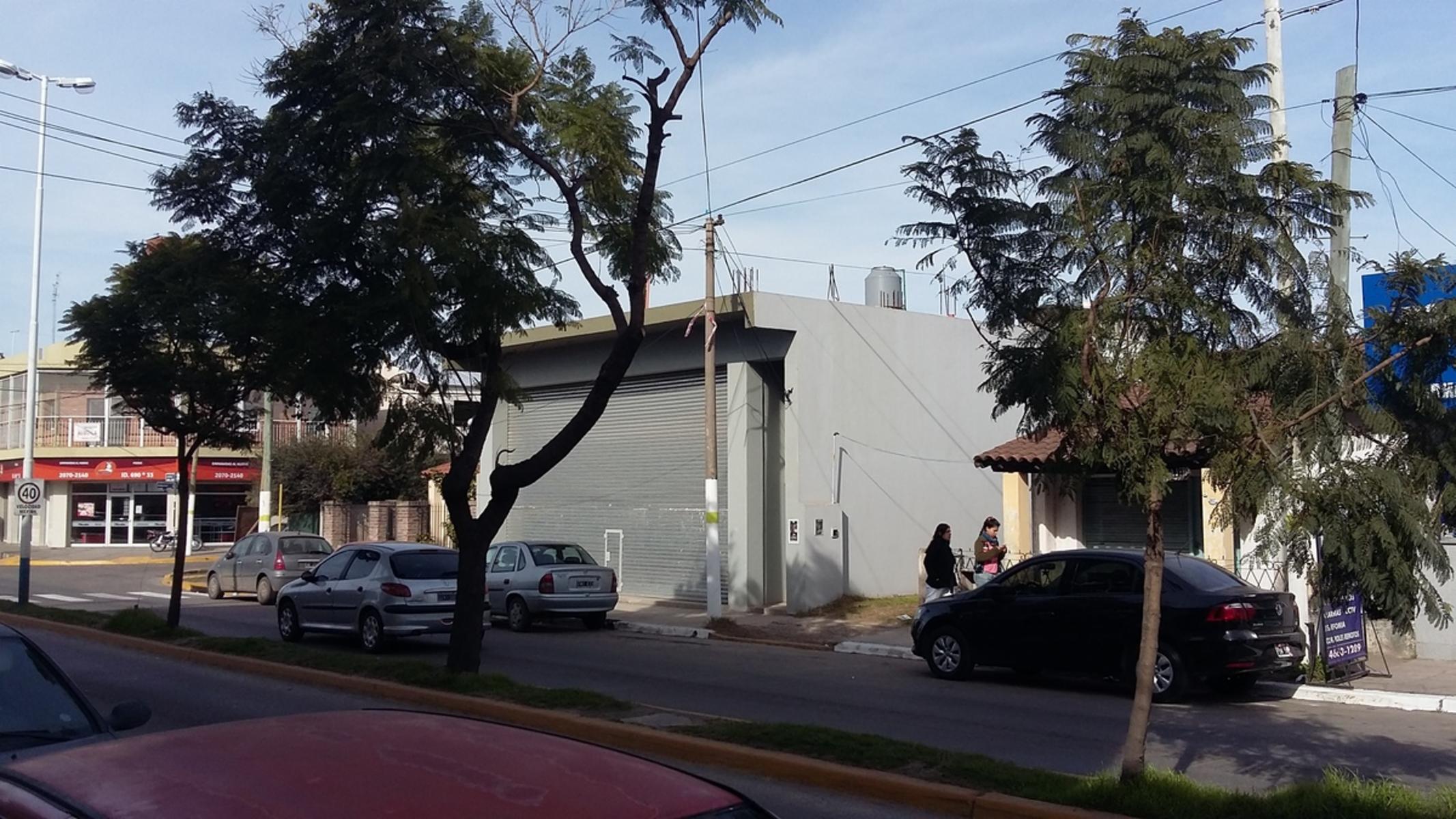 AV. PTE PERON · Malvinas Argentinas — foto 15