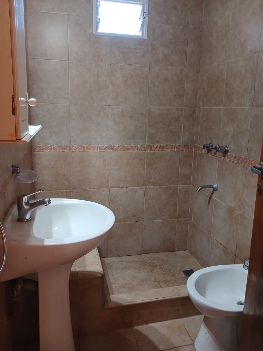 DOIDAMIA PALACIOS 864 · Morón — foto 5