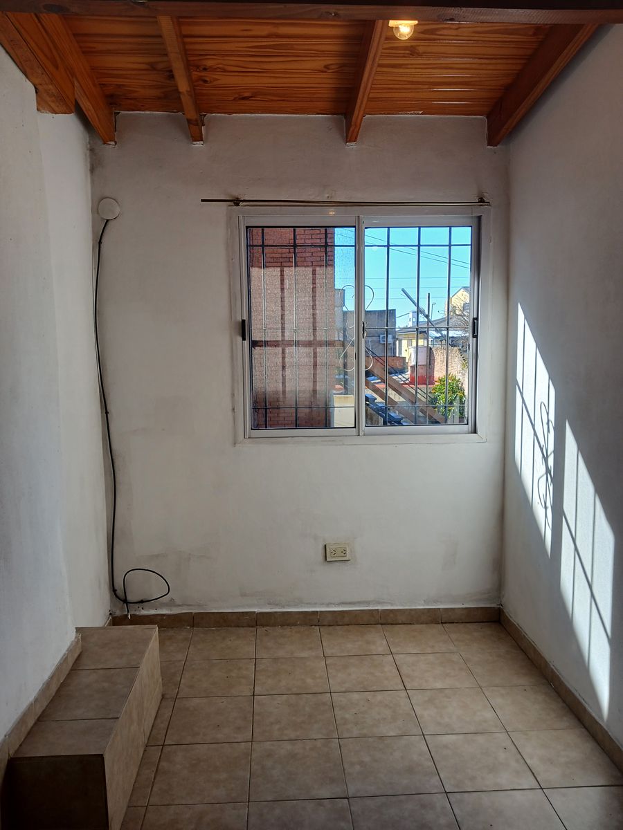 DOIDAMIA PALACIOS 864 · Morón — foto 6