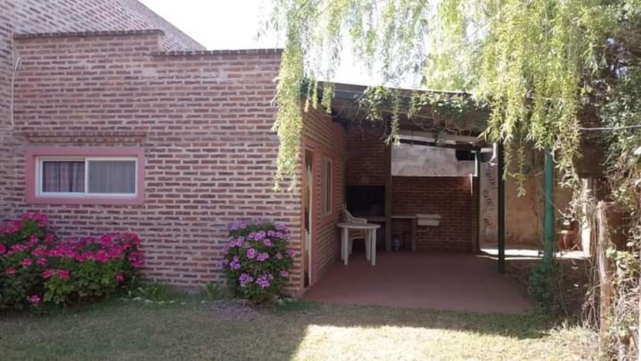 Calle 25 · Tres Arroyos — foto 7