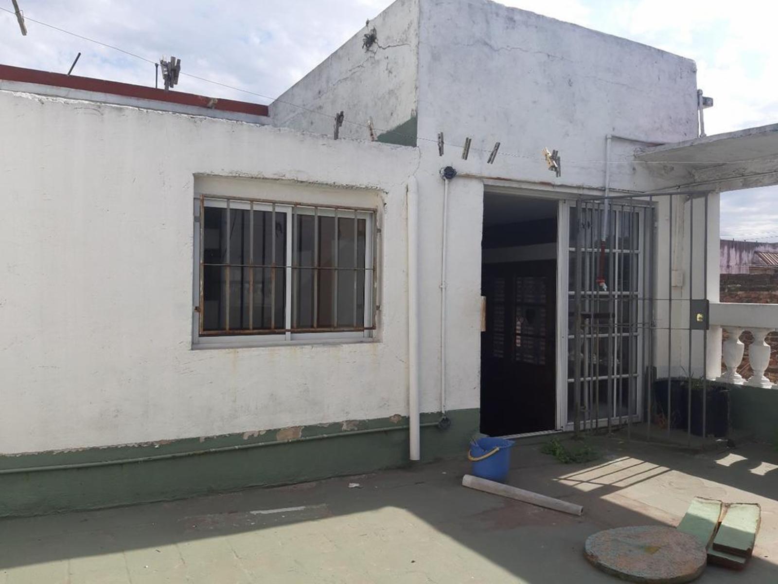Alicia Moreau de Justo 2865 · La Matanza — foto 27