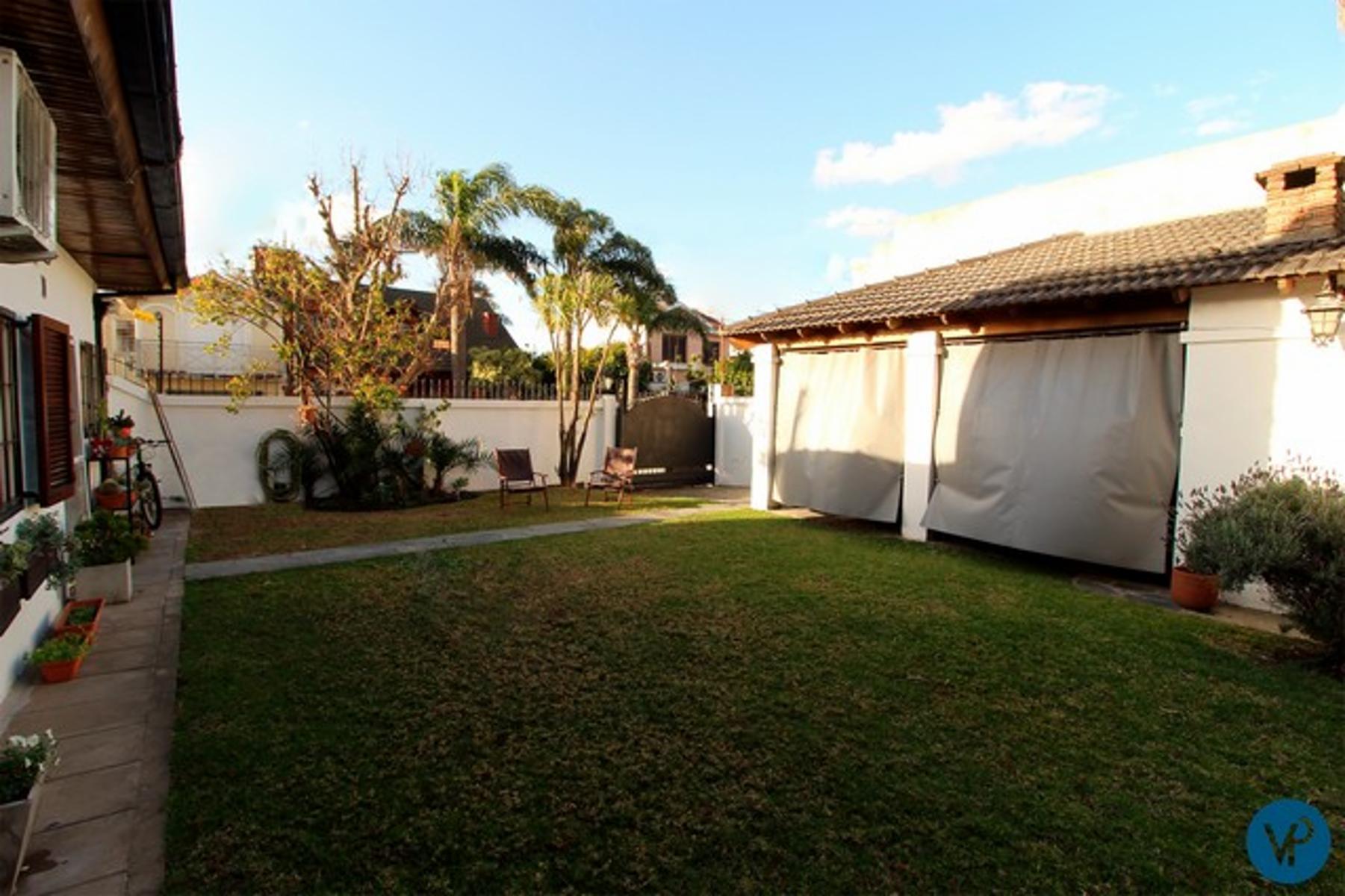 Chalet en Venta Castelar norte