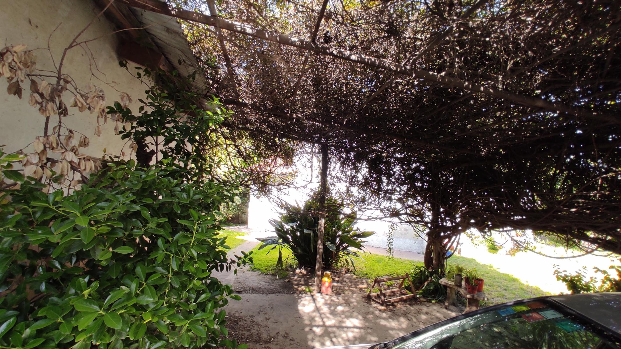 VENDO CASA CON TERRENO Y GALPON (ALTE BROWN 1522 QUEQUEN) · Necochea — foto 13