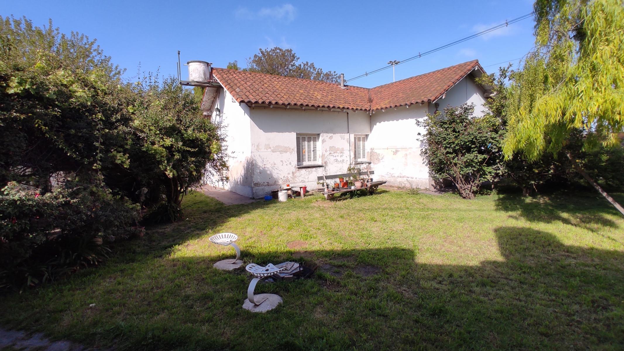 VENDO CASA CON TERRENO Y GALPON (ALTE BROWN 1522 QUEQUEN) · Necochea — foto 7