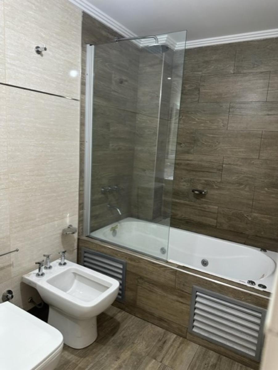 LARRAZABAL 600 · Villa Luro — foto 12