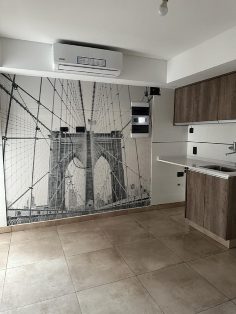 LARRAZABAL 600 · Villa Luro — foto 6