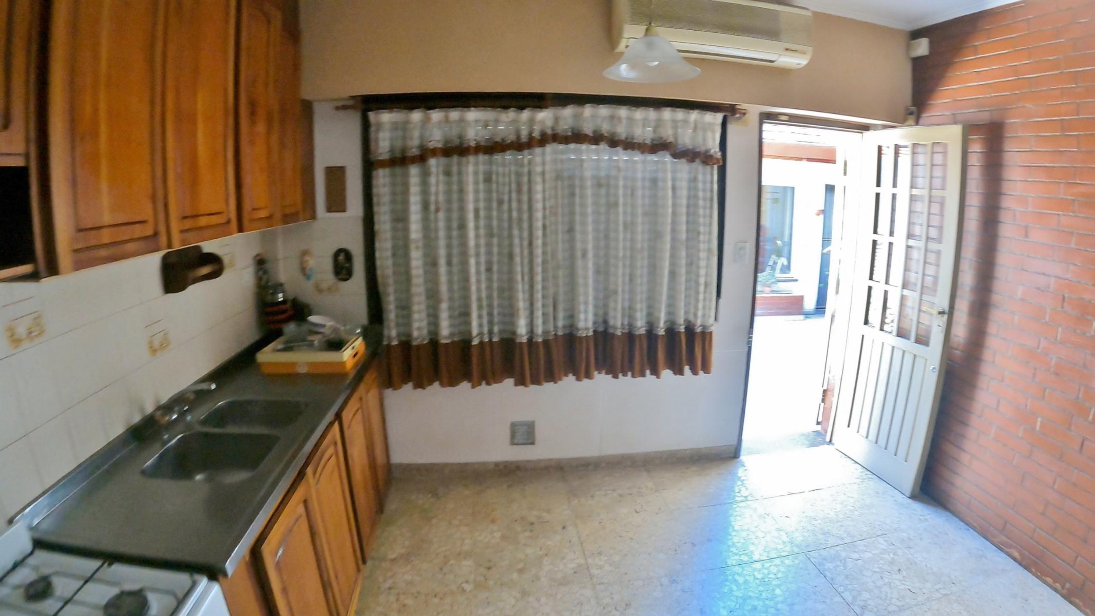 Peribebuy 2307 · La Matanza — foto 9
