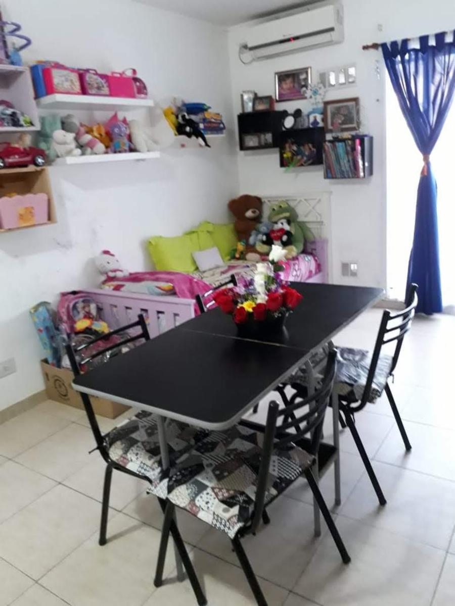 Paraguay 600 · Morón — foto 3