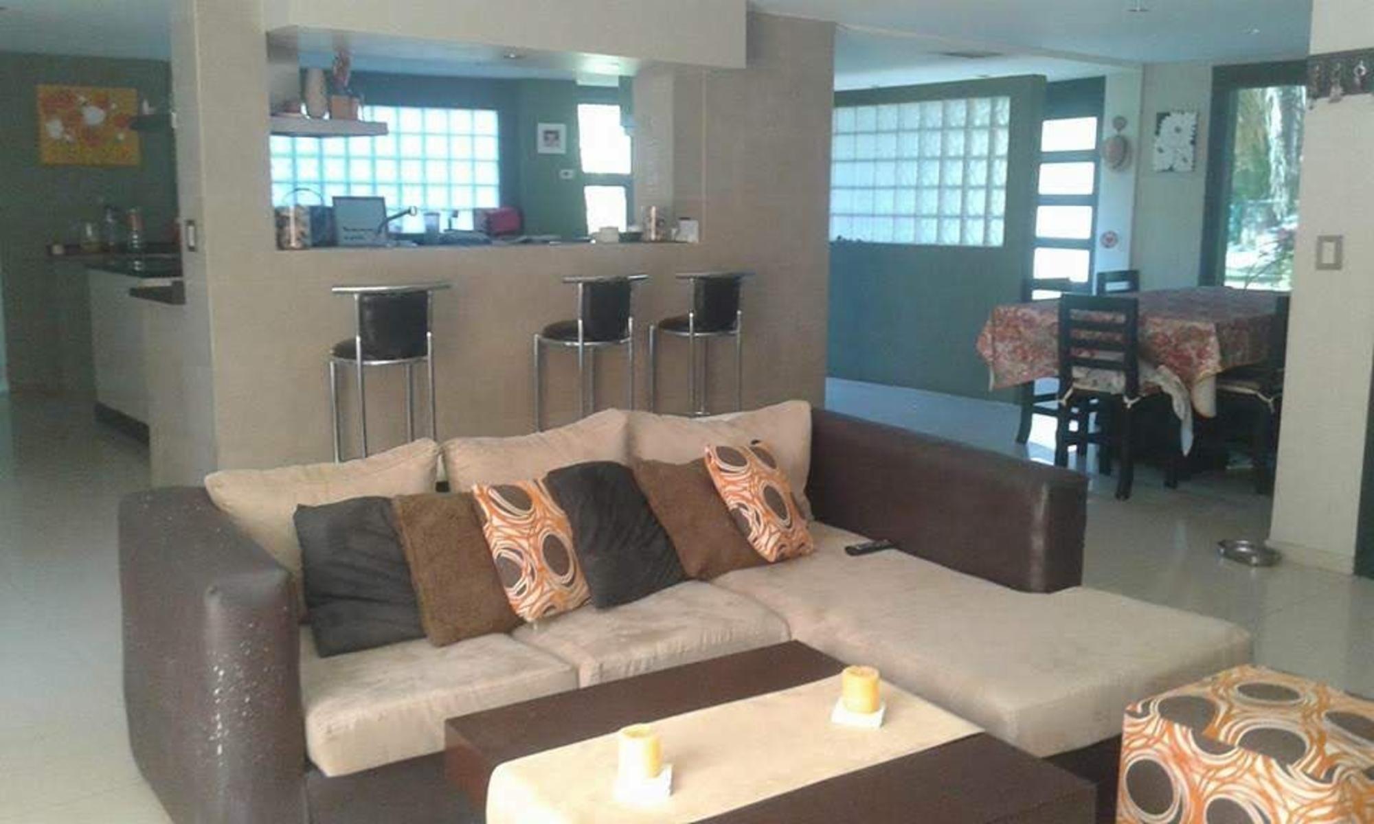 HERMOSA CASA EN ALQUILER EN SAN PATRICIO