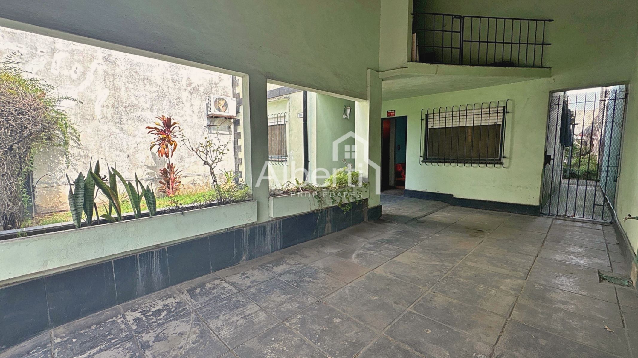 Caseros 660 · Morón — foto 4