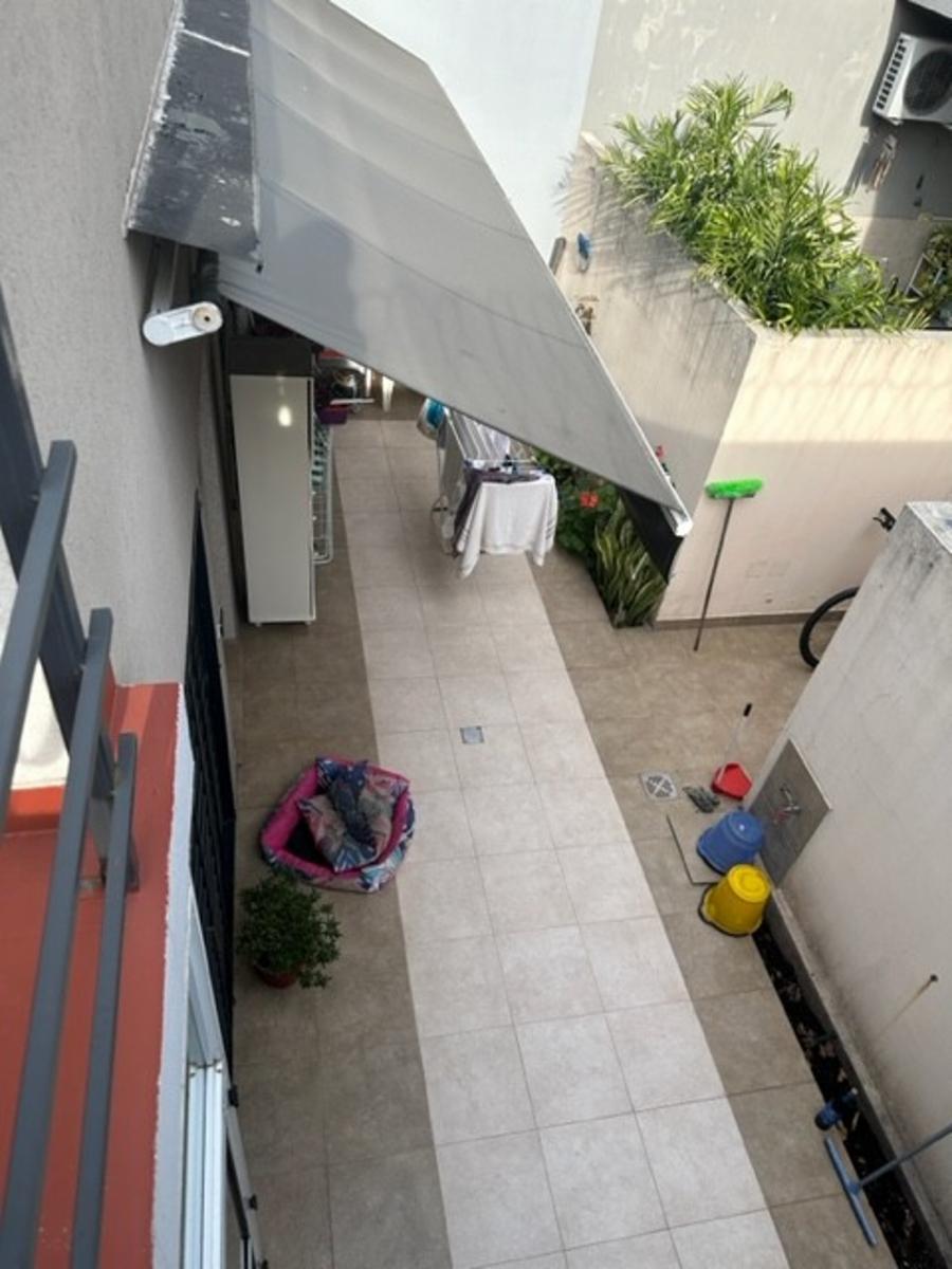 ALBARIÑO 570 · Villa Luro — foto 3