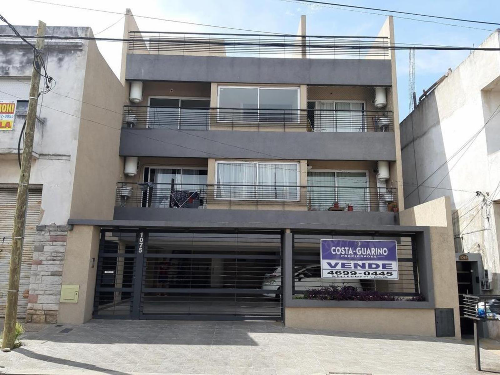 EXCELENTE DEPARTAMENTO MONOAMBIENTE EN PRIMER PISO AL CONTRAFRENTE CON BALCÓN