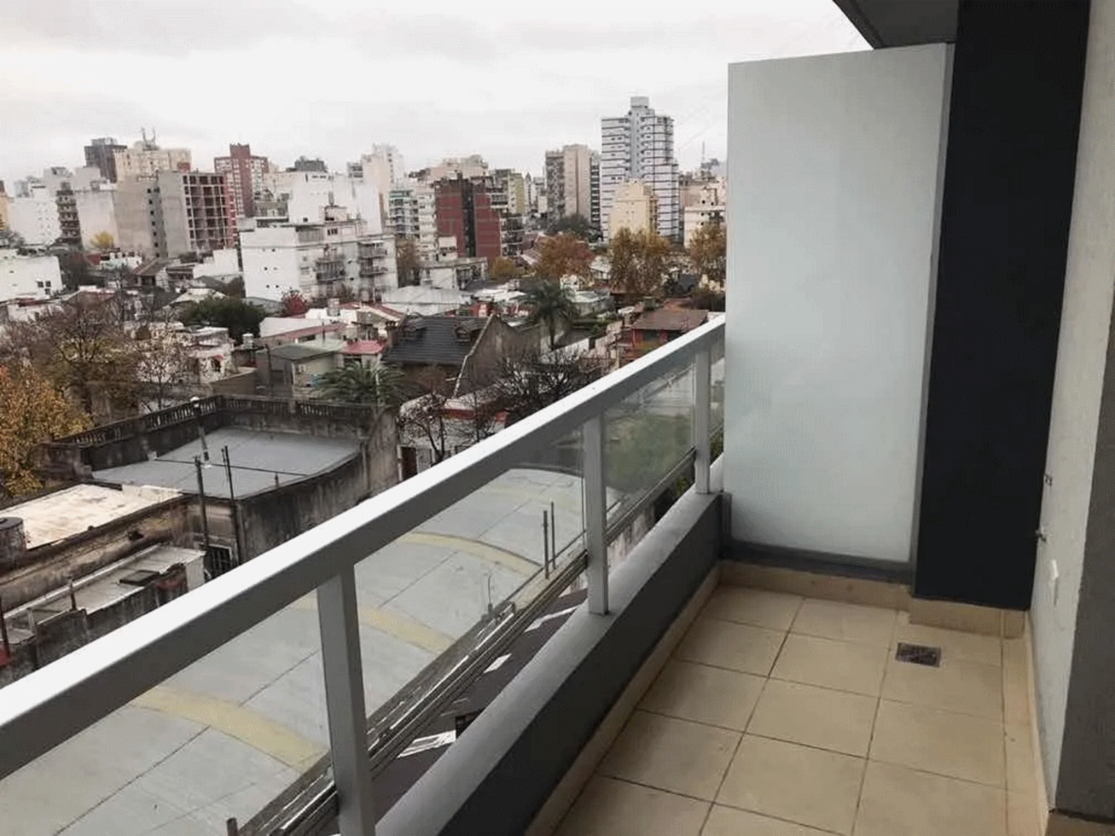 Av Directorio 3200 · Floresta — foto 8