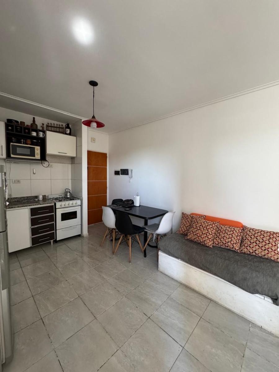 Roma 2424 · Lanús — foto 9