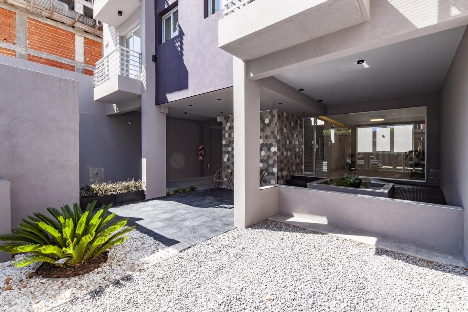 munilla 1000 · Morón — foto 3