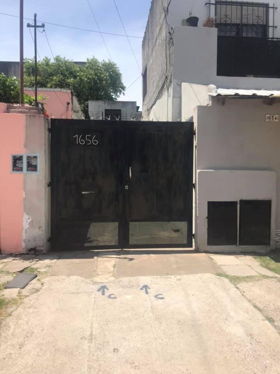 VENTA EN JOSÉ LEON SUAREZ - barrió villa Eugenio Necohea- PH AL FONDO CON ENTRADA DE AUTO - 3 ambientes  y terraza CONSULTAS AL 4763-0904 / 4765-4181-