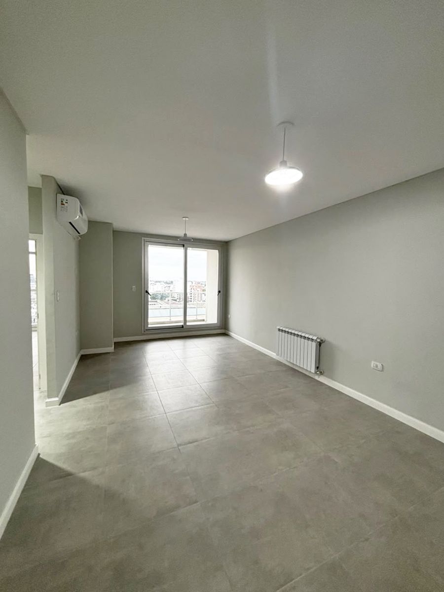 Bv. Pellegrini 2759 · La Capital — foto 10