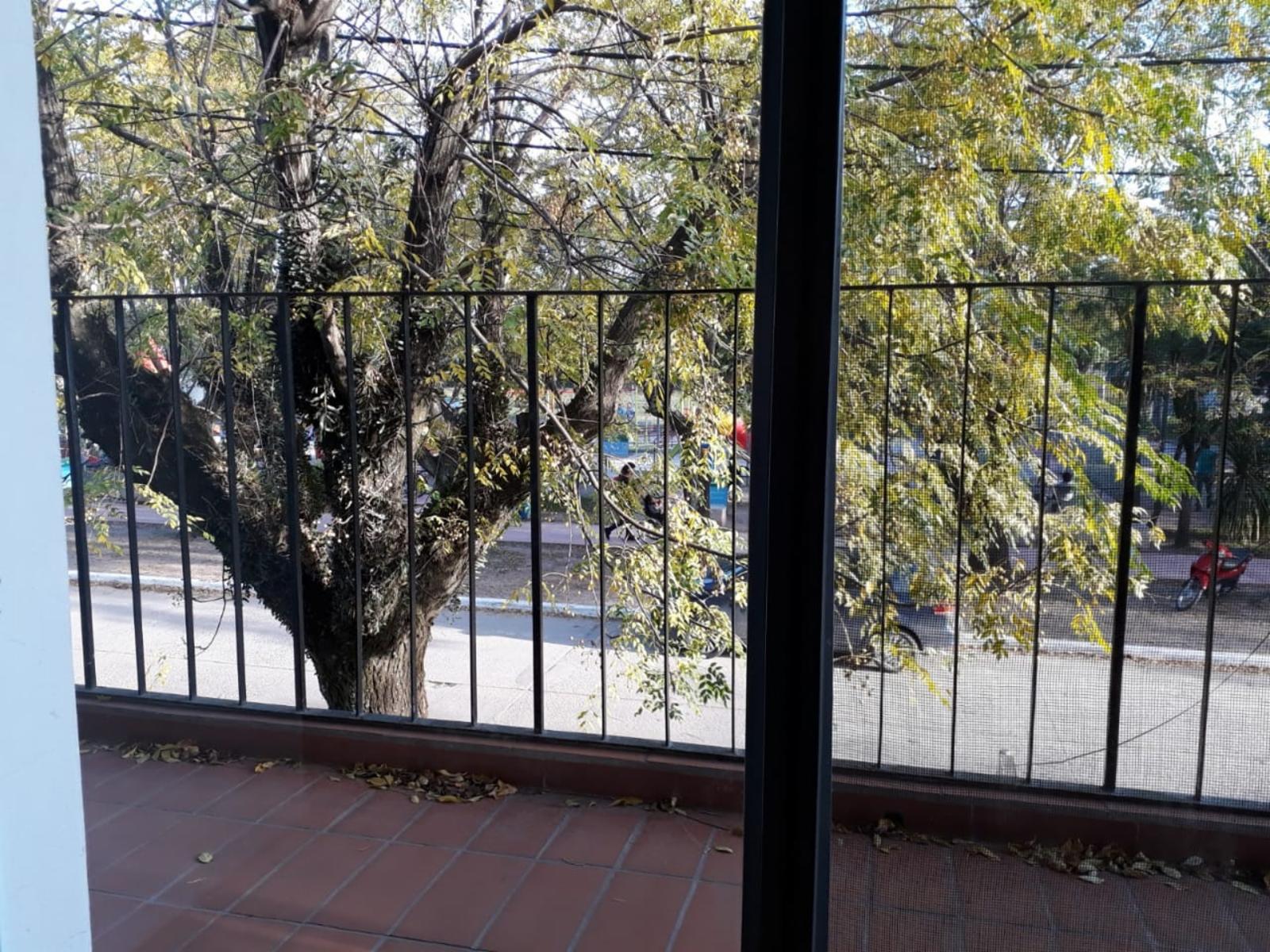 CANESI AL 200 · Escobar — foto 4