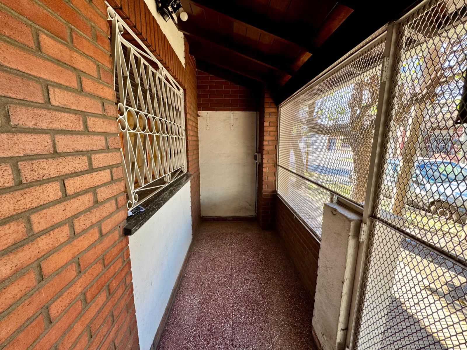 Amado Nervo 1238 · Morón — foto 8