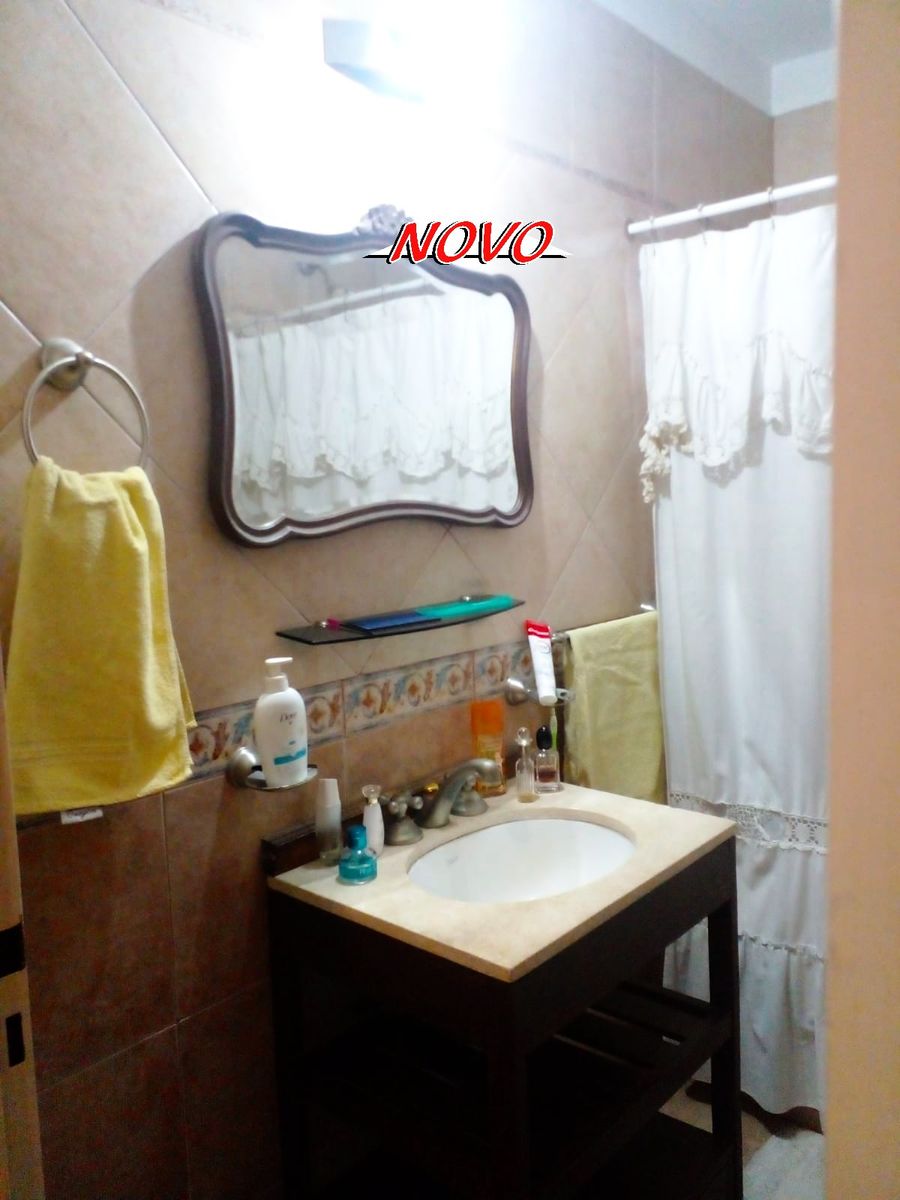 Balvin 1400 · Lanús — foto 14