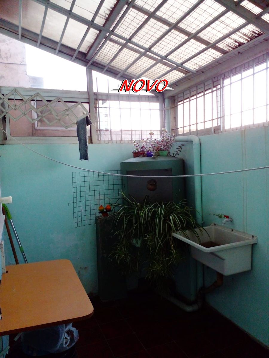 Balvin 1400 · Lanús — foto 16
