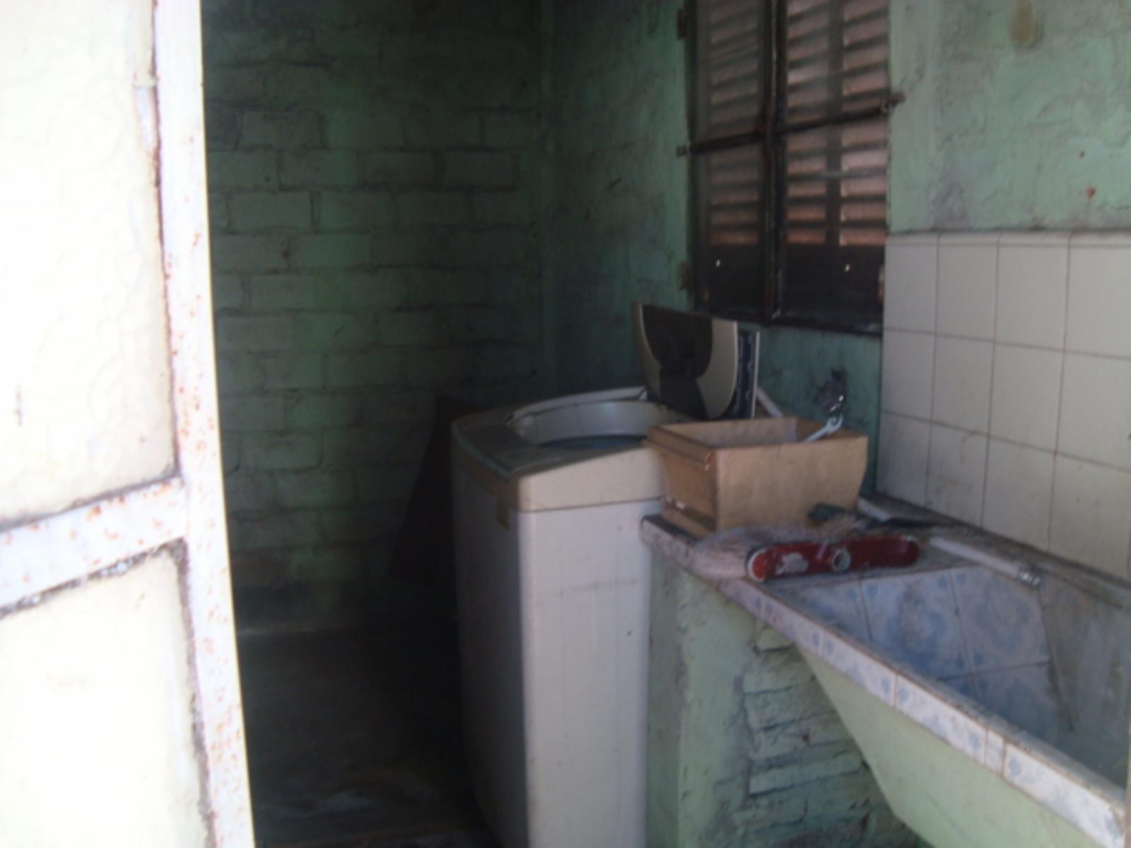 GUATAMBU 1200 · Almirante Brown — foto 11